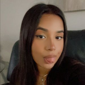 Meet your Posher, Kim